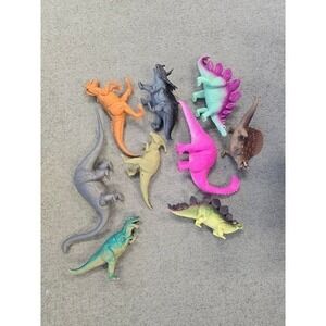 Lot of Plastic Dinosaur Figures Toys Assorted Colors